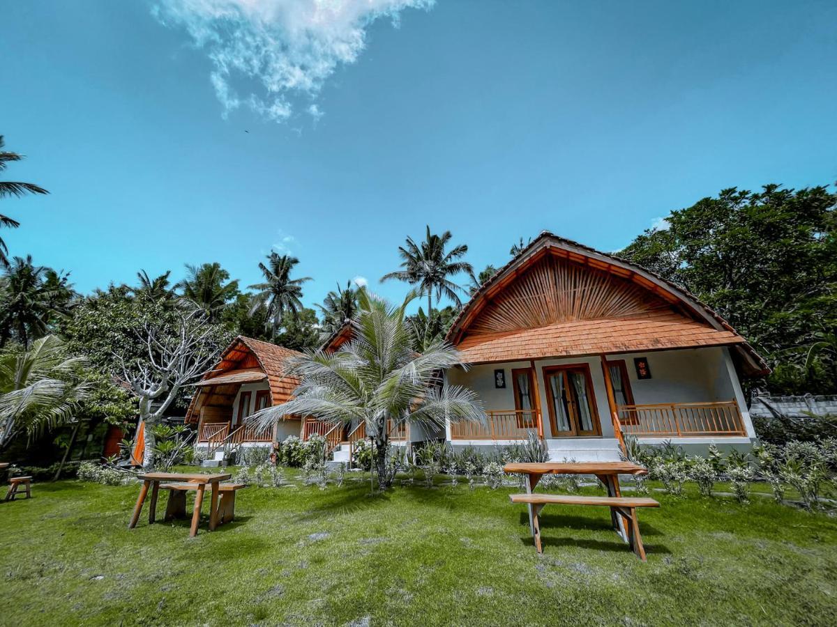 Klungkung Mertha Sari Resto & Bungalow מראה חיצוני תמונה