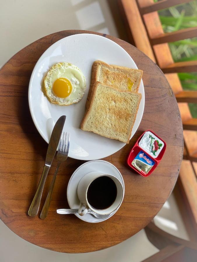 Klungkung Mertha Sari Resto & Bungalow מראה חיצוני תמונה